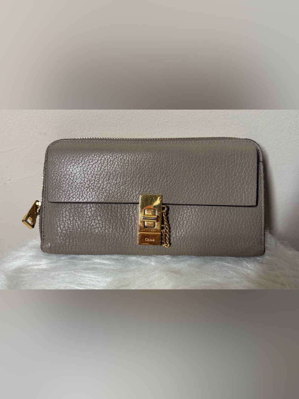Chloe Drew Leather Long Bifold Wallet Taupe Great Condition